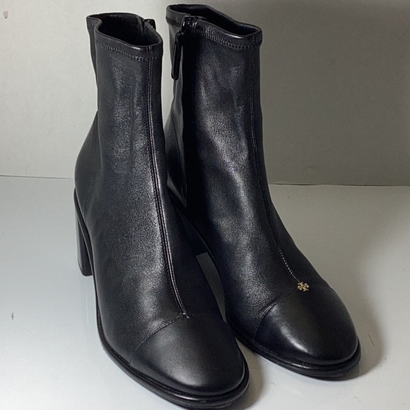 Tory Burch
Women's Cap Toe Ankle Boots - Picture 5 of 11